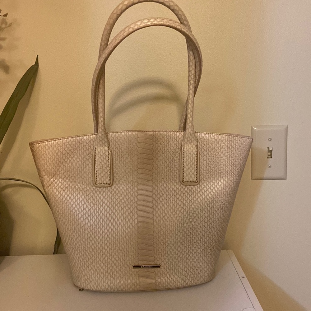 Brahmin Bowie handbag w/matching wallet & purse bag NOT included